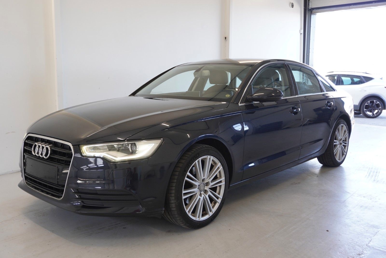 Audi A6 - 1