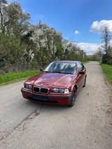 BMW 316i Compact Auto BMW - BMW 316 aus 2000: Compact 316i