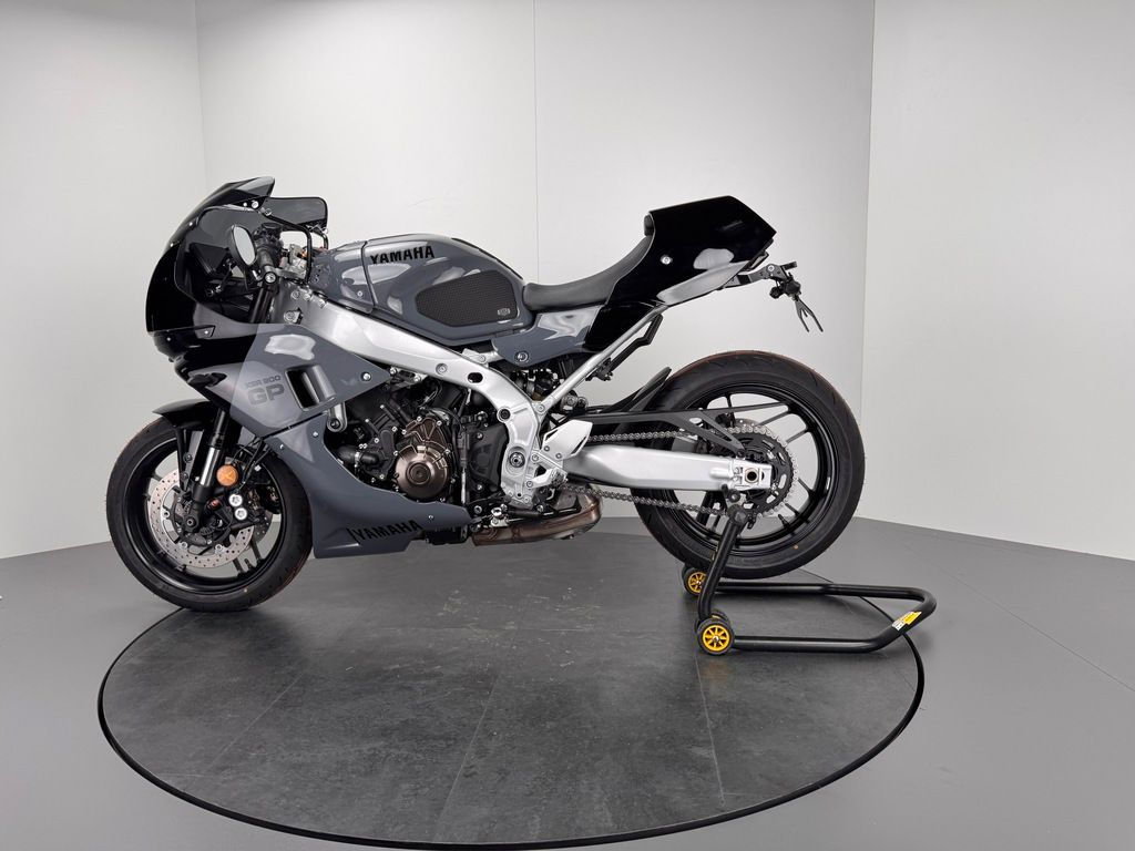 Fahrzeugabbildung Yamaha XSR 900 GP SPORT-EDITION