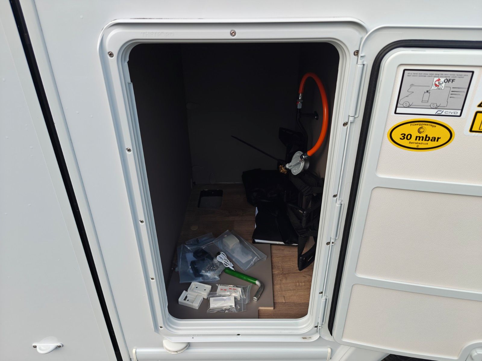 Fahrzeugabbildung LMC Tourer T 660 G -  663 70 Jahre, 140PS -