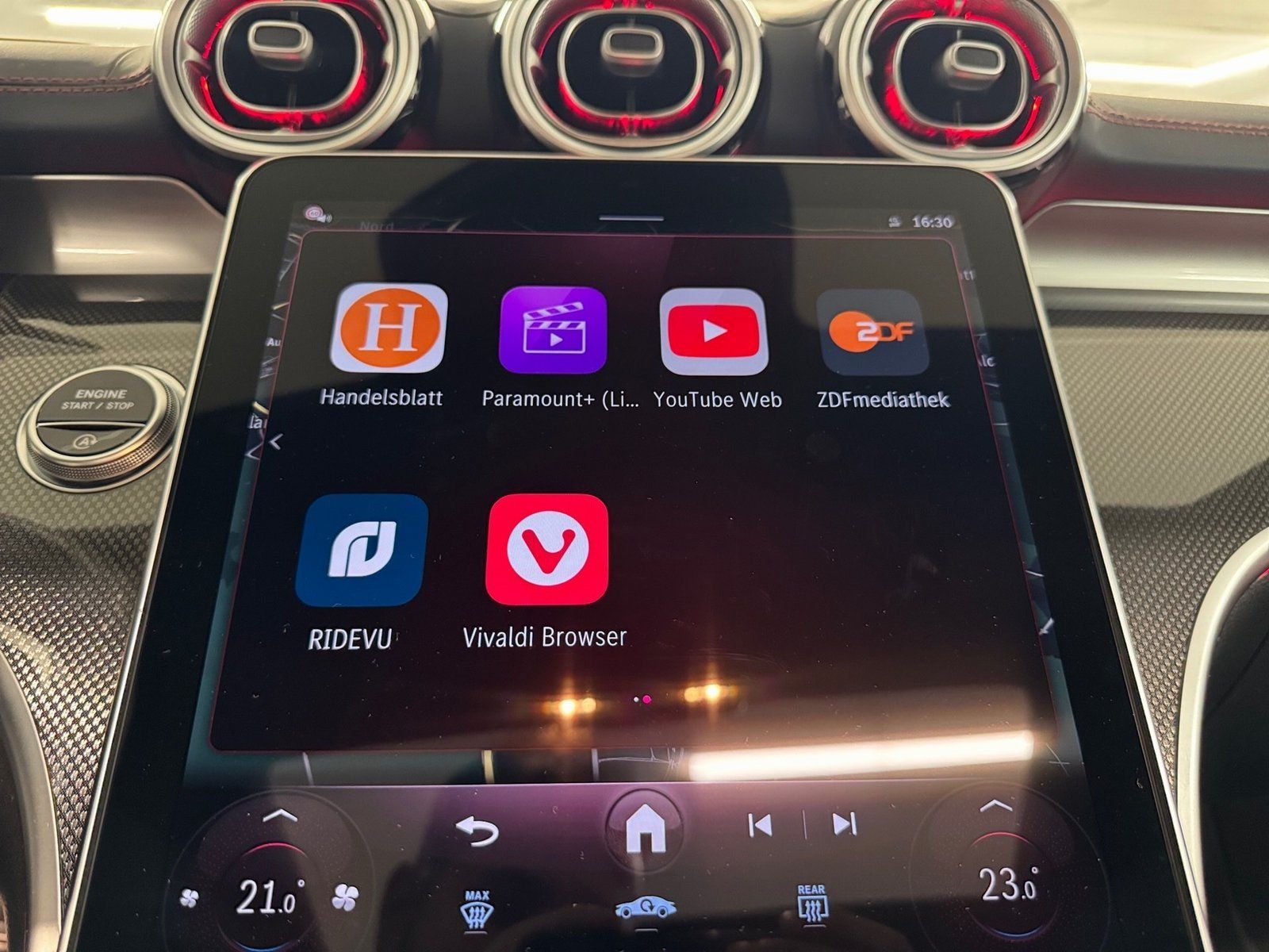 Fahrzeugabbildung Mercedes-Benz CLE 53 4MATIC+ AMG Plus*Pano*HUD*Fahrass+*Burmes