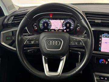 Audi Q3 - 10