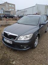 Skoda Octavia 2.0 TFSI DSG RS Combi RS - Skoda Octavia aus 2011: RS Combi