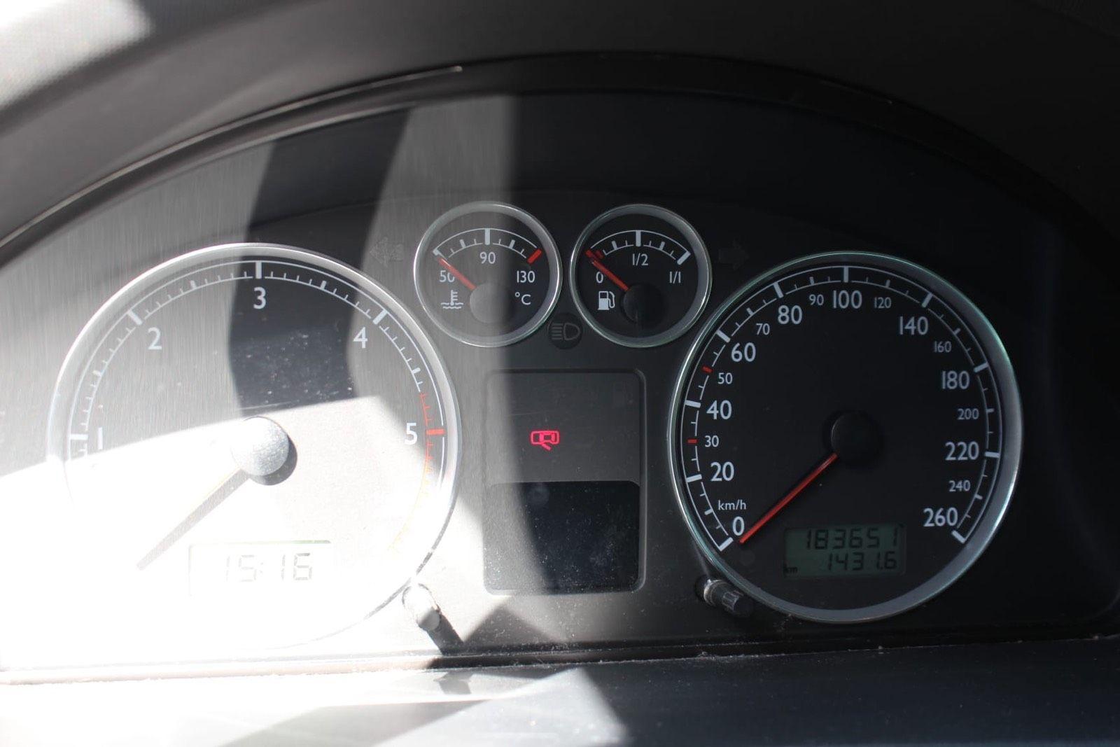 Volkswagen Sharan 2007 — photo 14