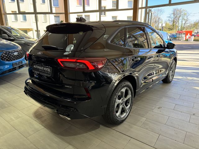 Ford Kuga ST-Line FHEV AWD