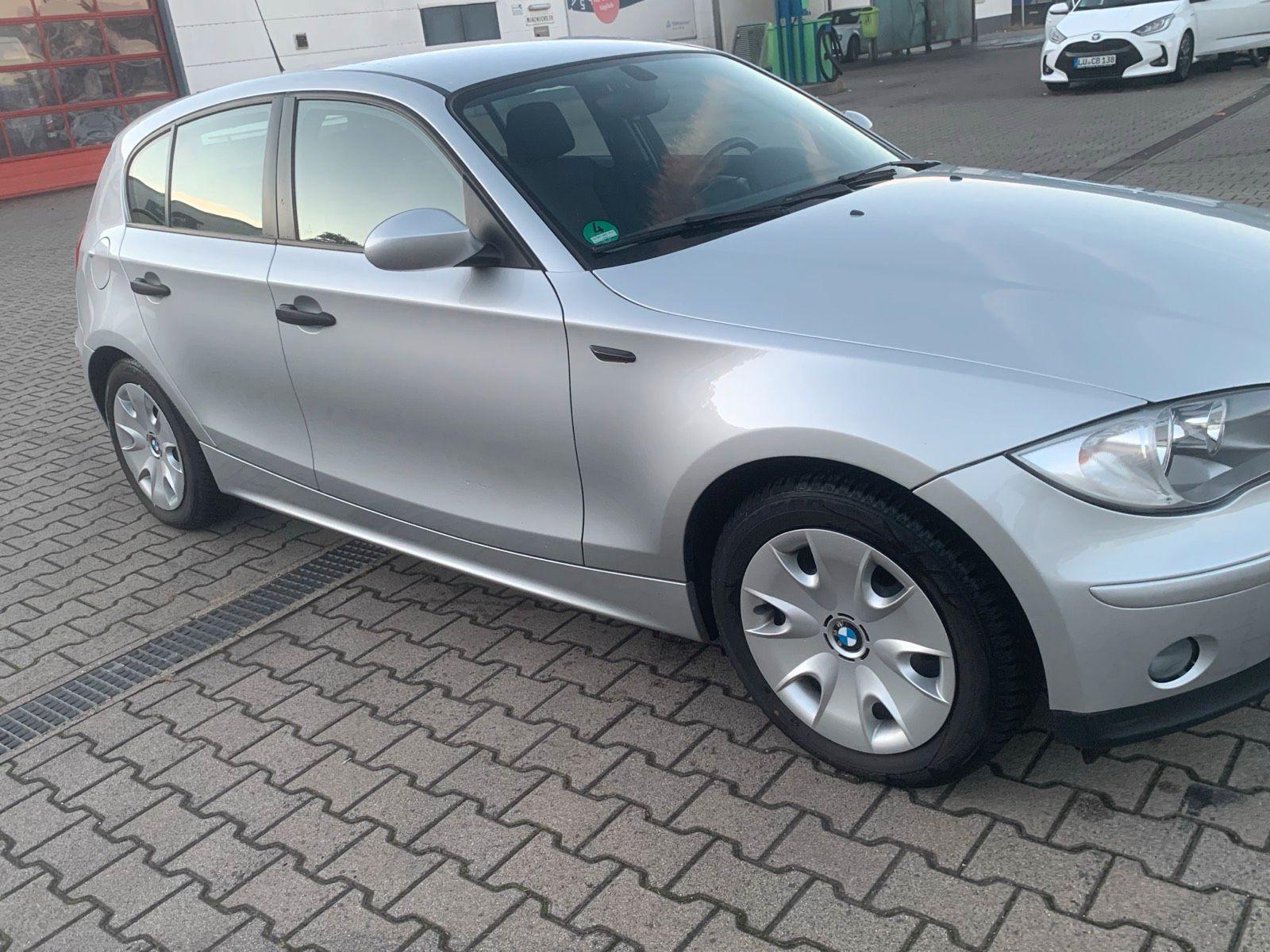 BMW 118