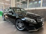 Mercedes-Benz E 300 T AMG LED Pano Leder Navi Totw+Parkassist - Mercedes-Benz E 300: AMG