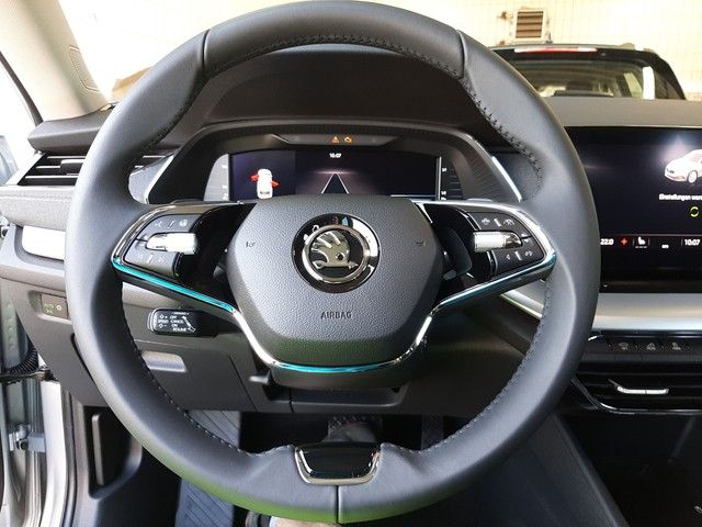 Fahrzeugabbildung Skoda Octavia Combi Style 1.5TSI DSG AHK Matrix el.Hec