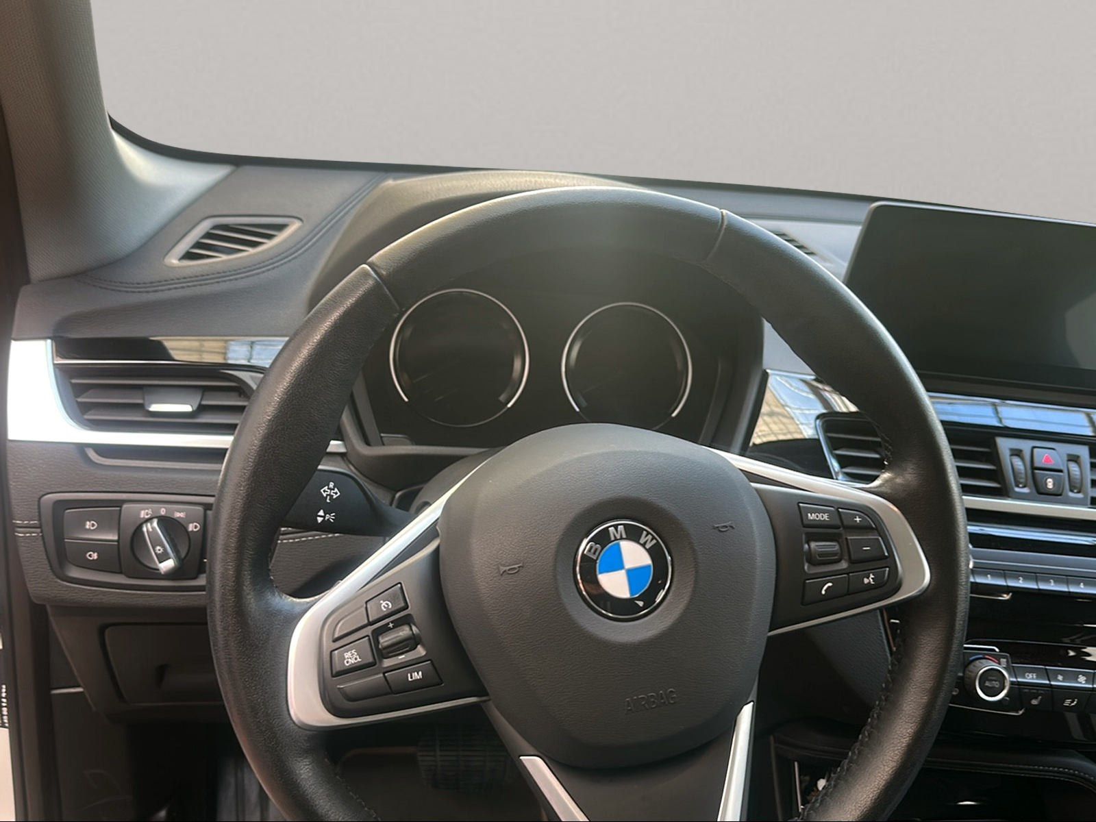 BMW X1 sDrive18d Sport Line Navi AHK Head-Up Kamera foto 11