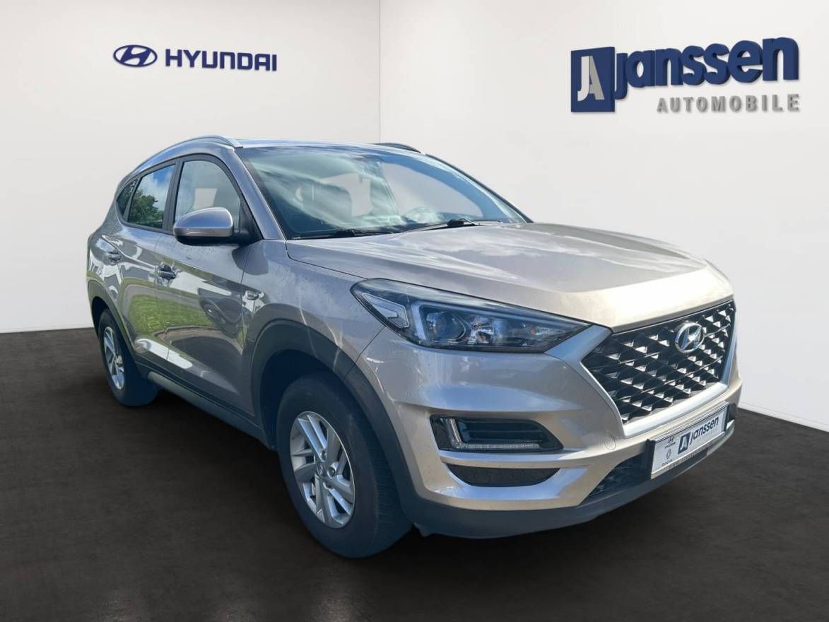 Fahrzeugabbildung Hyundai TUCSON PURE Sonderkontingent Navigation