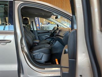 Seat Alhambra*1-HAND*7.SITZER*SZHZ*2-ZONEN*NAVI*TEMPO