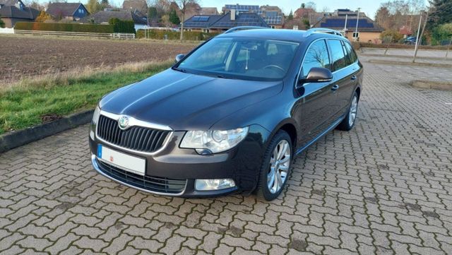 Skoda Superb Combi 1.8 TSI Ambition AHK