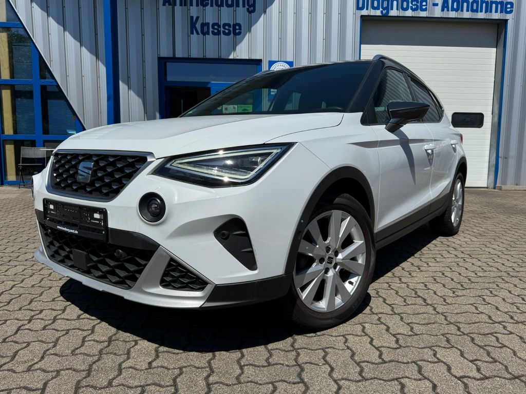 Seat Arona — hlavná fotografia