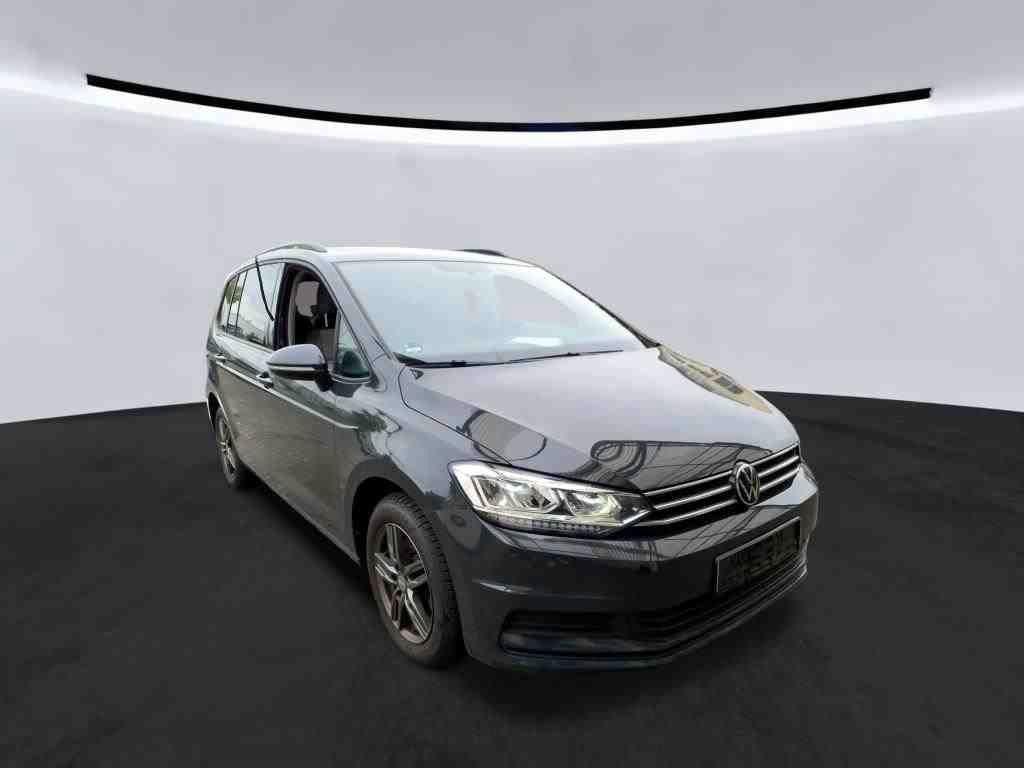 Volkswagen Touran Comfortline/PANO/AHK/NSVI/KAMERA/SHZ