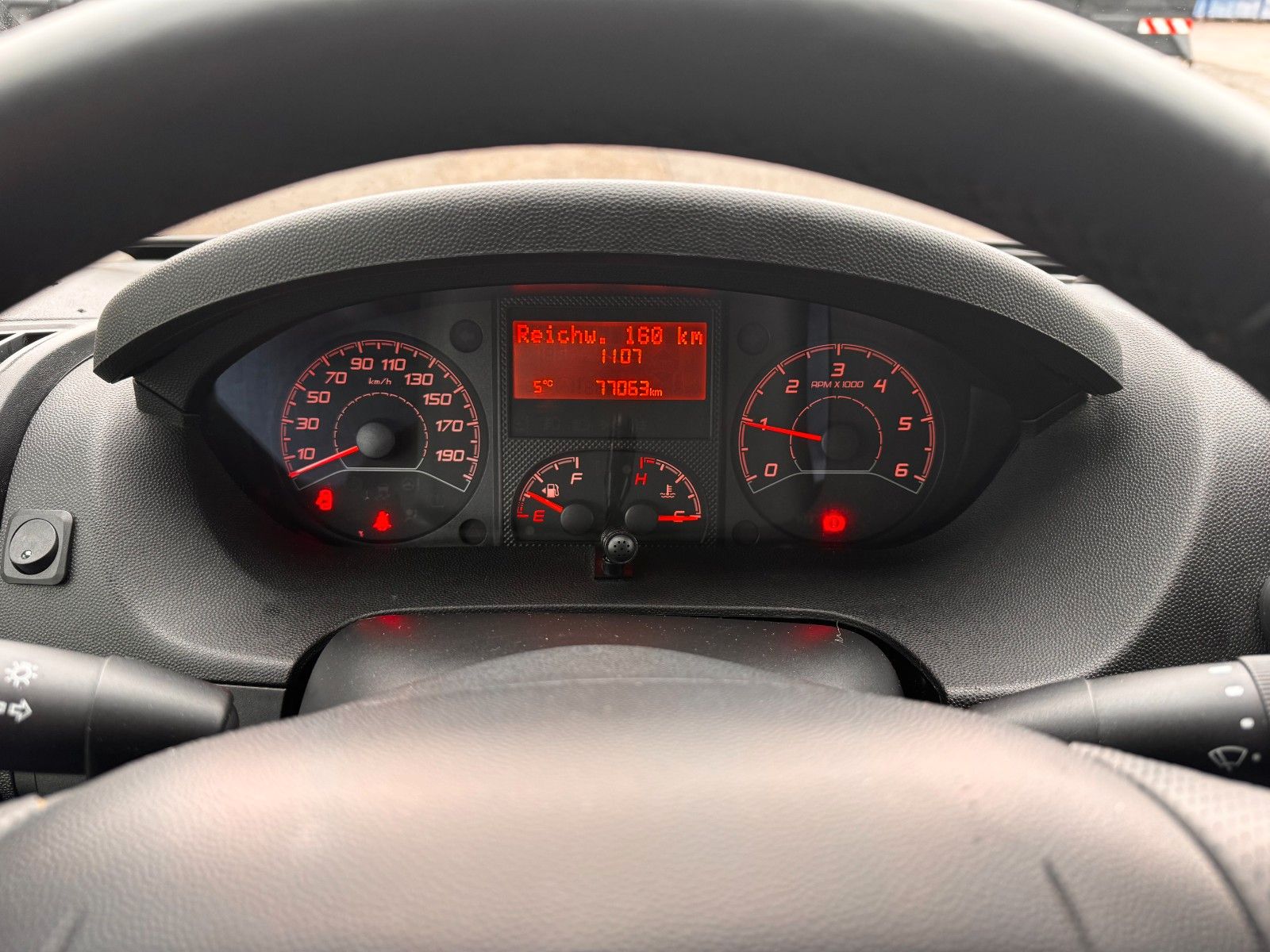 Fahrzeugabbildung Roller Team Livingstone Sport Duo