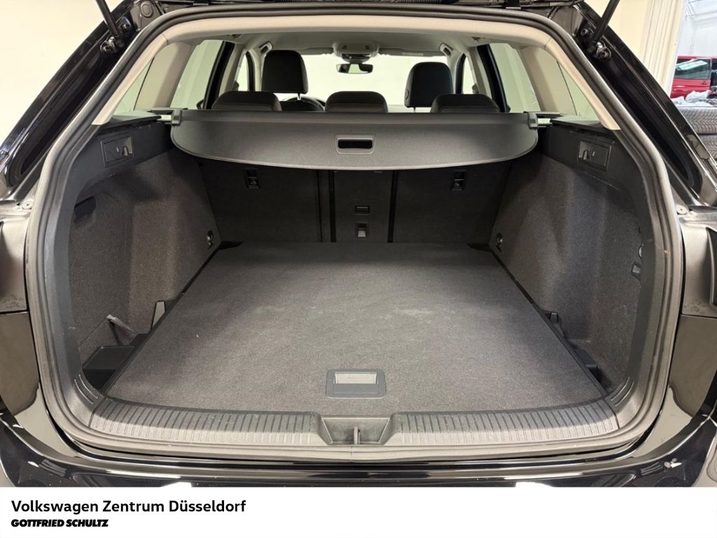 Volkswagen Golf - Bild 8