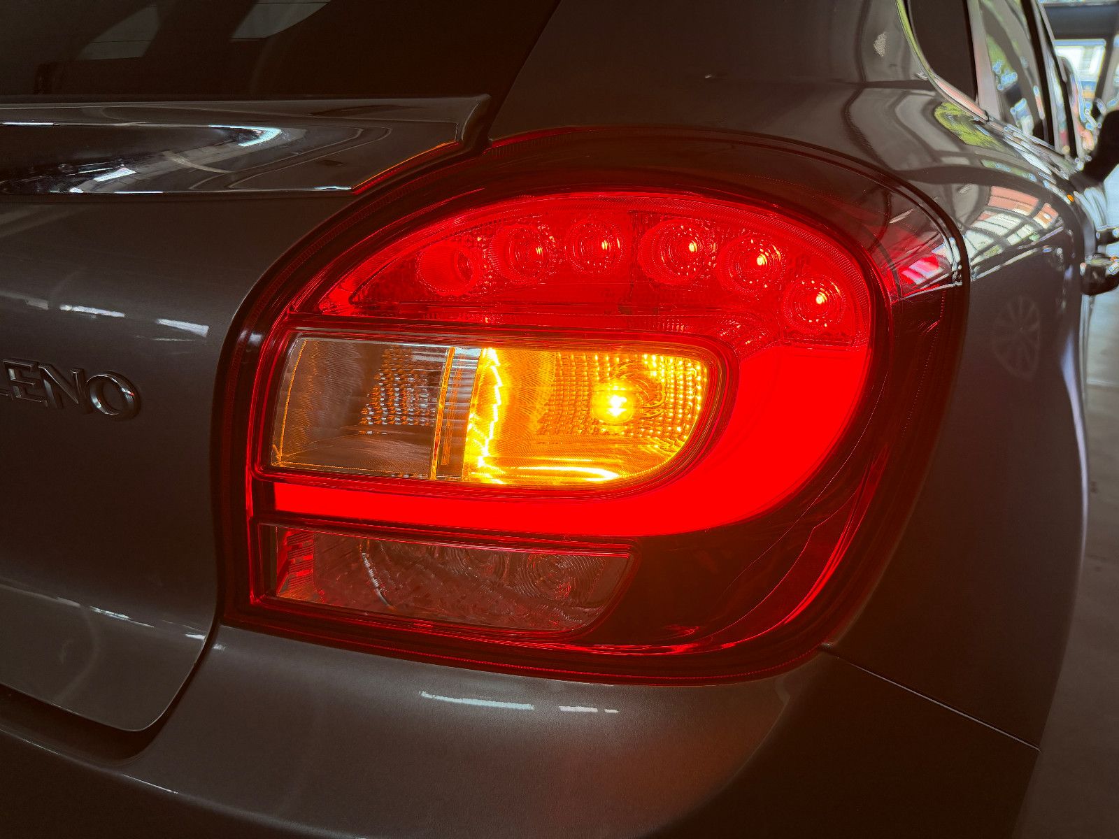 Suzuki Baleno COMFORT ACC KEYLESS-GO NAVI KAMERA XENON