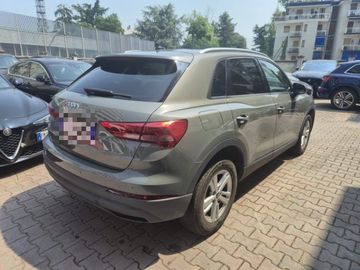 Audi Q3 - 4