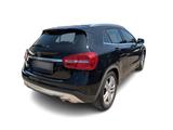 Mercedes-Benz GLA 200 Urban*SHZ*SPUR+TOTW ASSIST*NAVI*KLIMA* - schwarze Mercedes-Benz GLA-Klasse