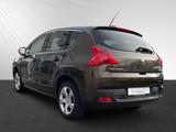 Peugeot 3008 1.6 THP Premium *Pano*Navi* - Peugeot 3008 Premium mit Benzin-Antrieb