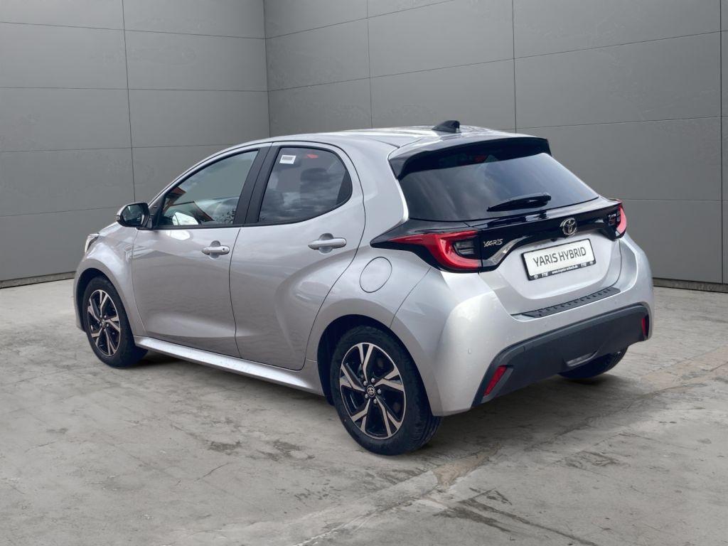 Toyota Yaris Hybrid Teamplayer + Safety-&Comfortpaket