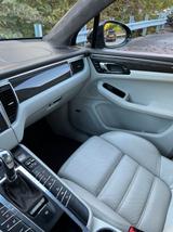 Porsche Macan Turbo Turbo - Porsche Macan: Turbo