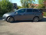 Toyota Avensis T27 Kombi Diesel Executive ... - Toyota Avensis: T27