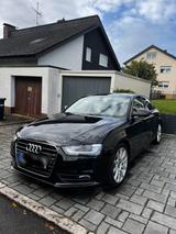 Audi A4 1.8 TFSI Facelift - Audi A4 aus 2012: Facelift