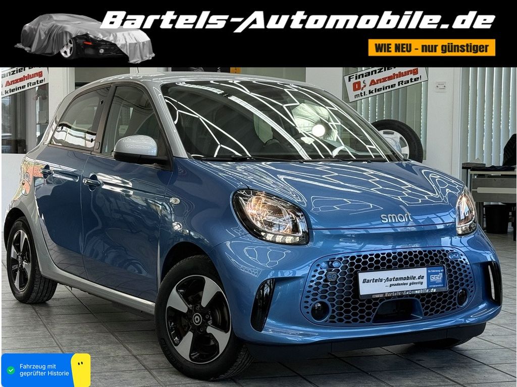 SMART forfour EQ drive passion, Klima, 4x Sitzh., DAB