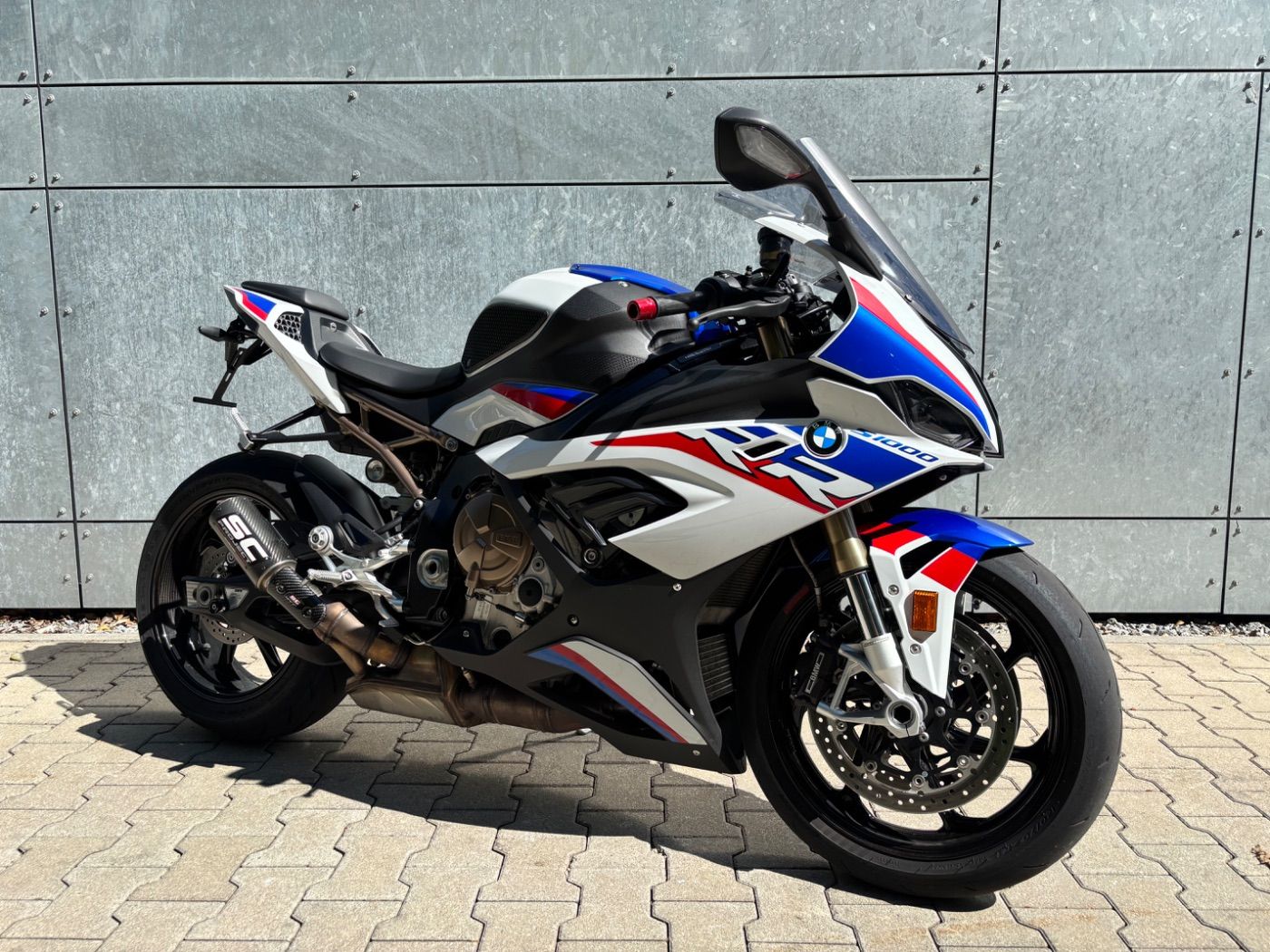 Fahrzeugabbildung BMW S 1000 RR M-Paket Dynamik-Paket Carbonräder