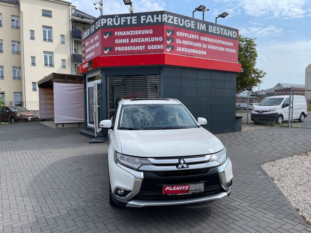 Image of Mitsubishi Outlander