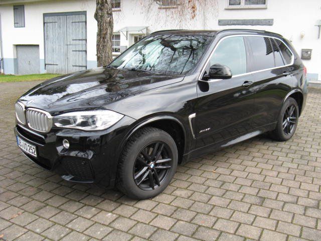BMW BMW X5 xDrive i35 Model F15 119500 Km  306...