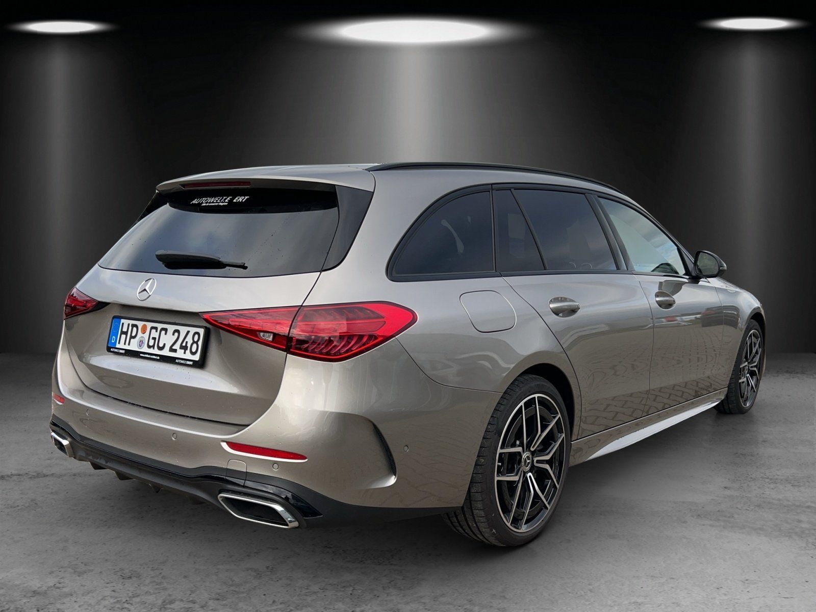 Fahrzeugabbildung Mercedes-Benz C 300d T AMG Pano DISTRO Burme AHK Digital 360°