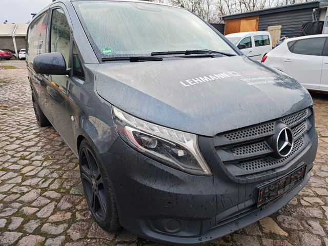 Mercedes-Benz Vito 119 LED Lang Heckschaden