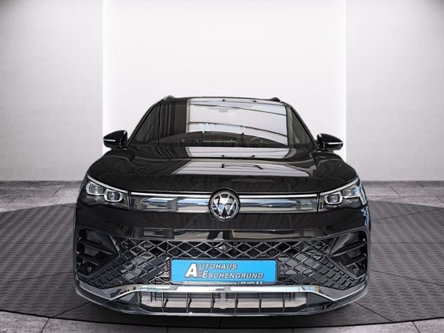 Fahrzeugabbildung Volkswagen Tiguan 1.5 eTSI DSG R-Line STANDHZG HD-MATRIX-LE