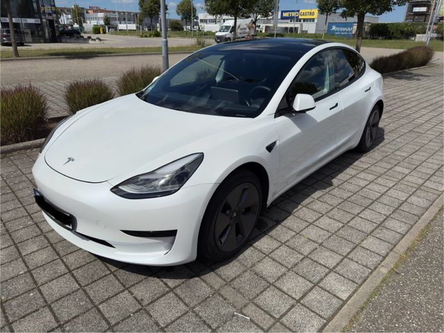 Tesla Model 3 Standard-Reichweite Plus - Hinterrad...