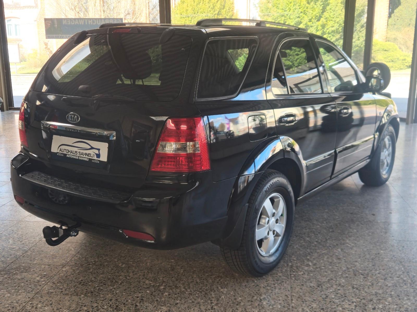 KIA SORENTO 2.5 CRDI 163ch 4X4 - BVA - ATTELAGE 3,5T - XÉNON - CLIMATISATION BIZONE - CHAUFFAGE AUXILIAIRE