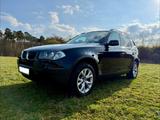 BMW X3 2.5i E83, Top gepflegt, Leder, Schalter - BMW X3 E83 mit Benzin-Antrieb