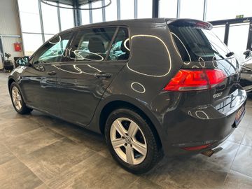 MYAUTOCENTER – Gebraucht- und Jahreswagen mit Werkstattservice in Pfaffenhofen Volkswagen Golf VII Lim. Comfortline BMT *Klima*TÜV*