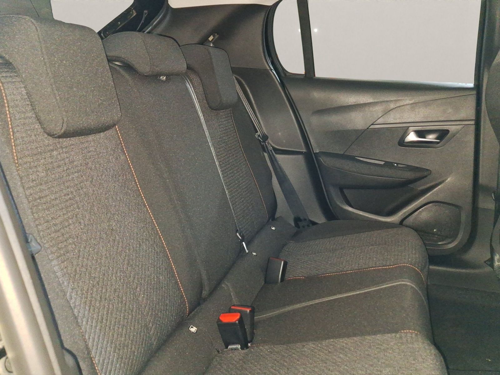 Peugeot 208 - Bild 17