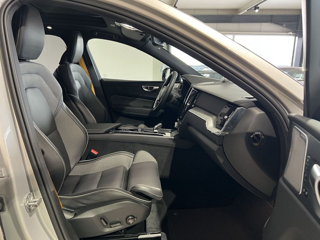 Volvo XC60 T8 Polestar Engineered Recharge AWD B&W AHK