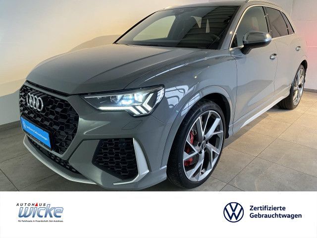 RS Q3 2.5 TFSI quattro S-tronic 2.5 TFSI quattro