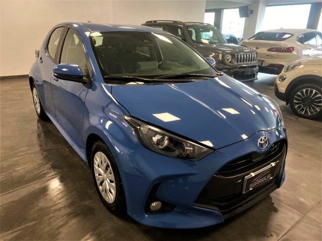 Toyota TOYOTA Yaris 1.0 Benzina 5 porte Active