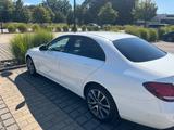 Mercedes-Benz 220 GLC 220 d 4MATIC Coupé Autom. - - Mercedes-Benz 220: D