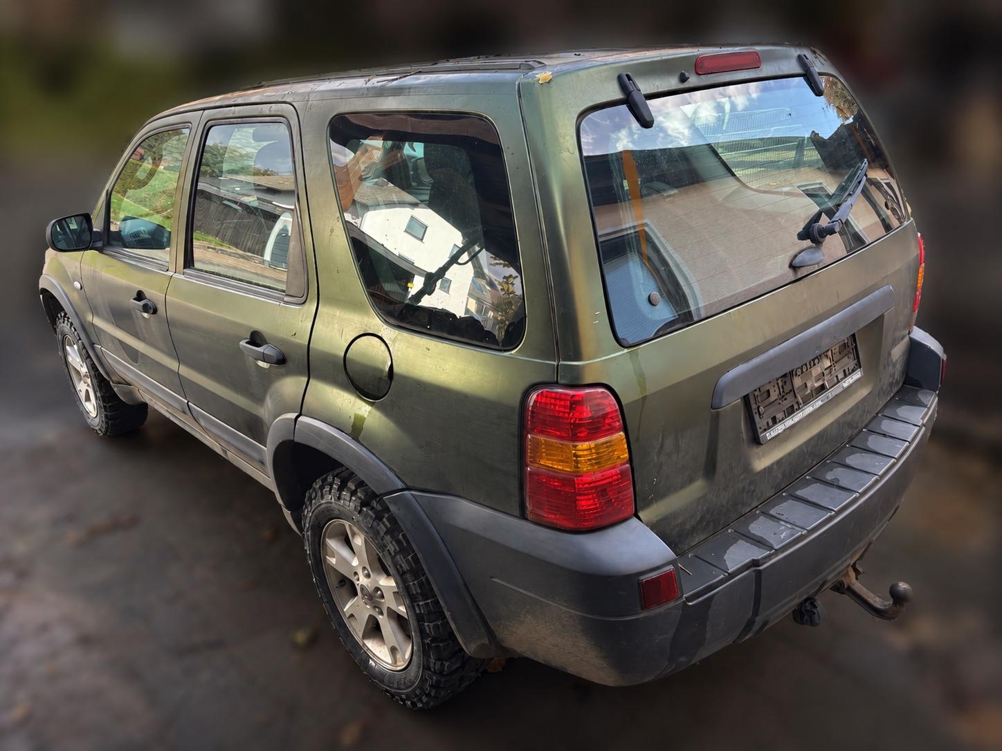 Ford Maverick 2006 — rear view