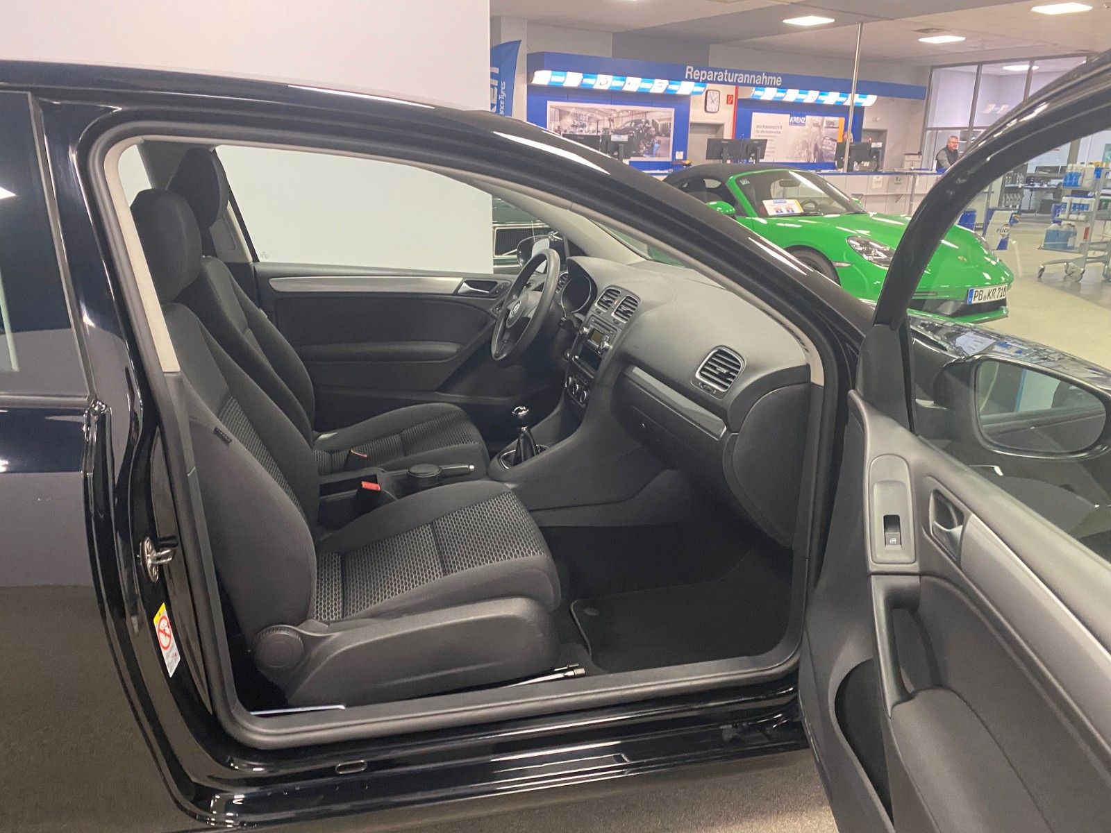 Fahrzeugabbildung Volkswagen Golf 6 1.2 TSI Trendline+CHECKHEFT+ALLWETTER+ALU