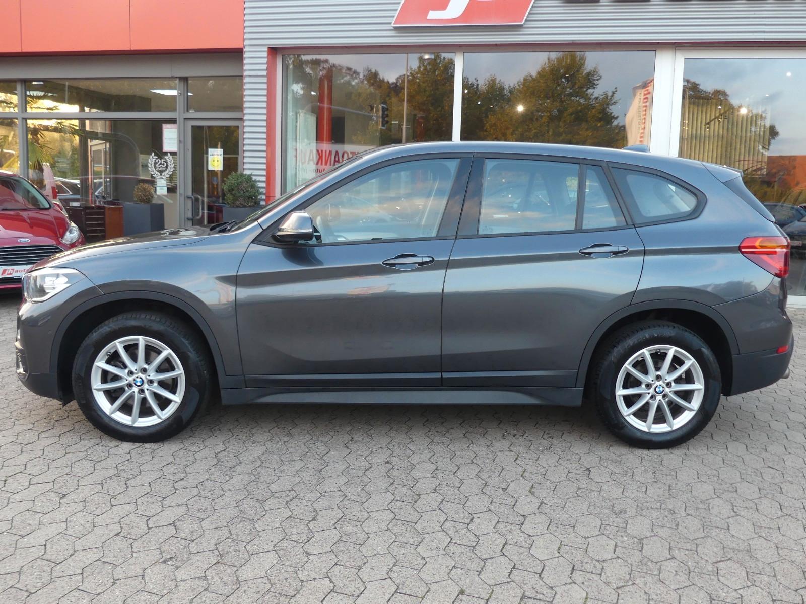 BMW X1 sDrive 18 i Advantage*Navi*Sitzhzg.*Panorama