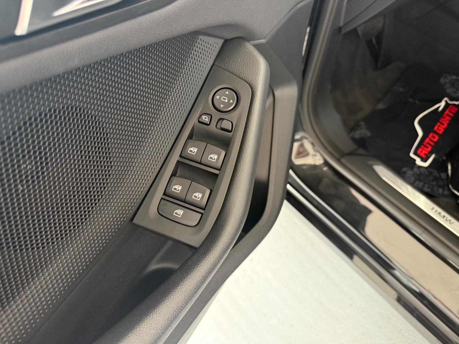 BMW 118 i Automatik*LED*Sitzheizung*, миниатюра 22