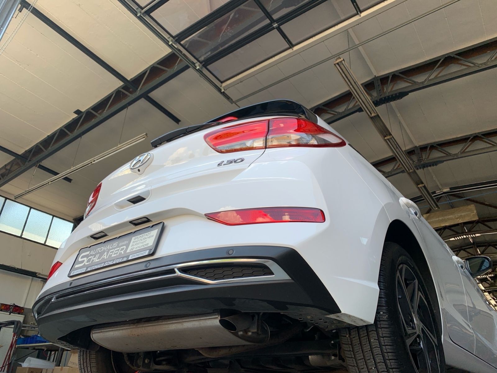 Fahrzeugabbildung Hyundai i30 1.0 T-GDI Select Mild-Hybrid