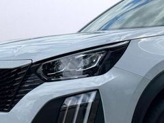 PEUGEOT 2008 STYLE HYBRID 145 e-DSC6 Navi LED Klima